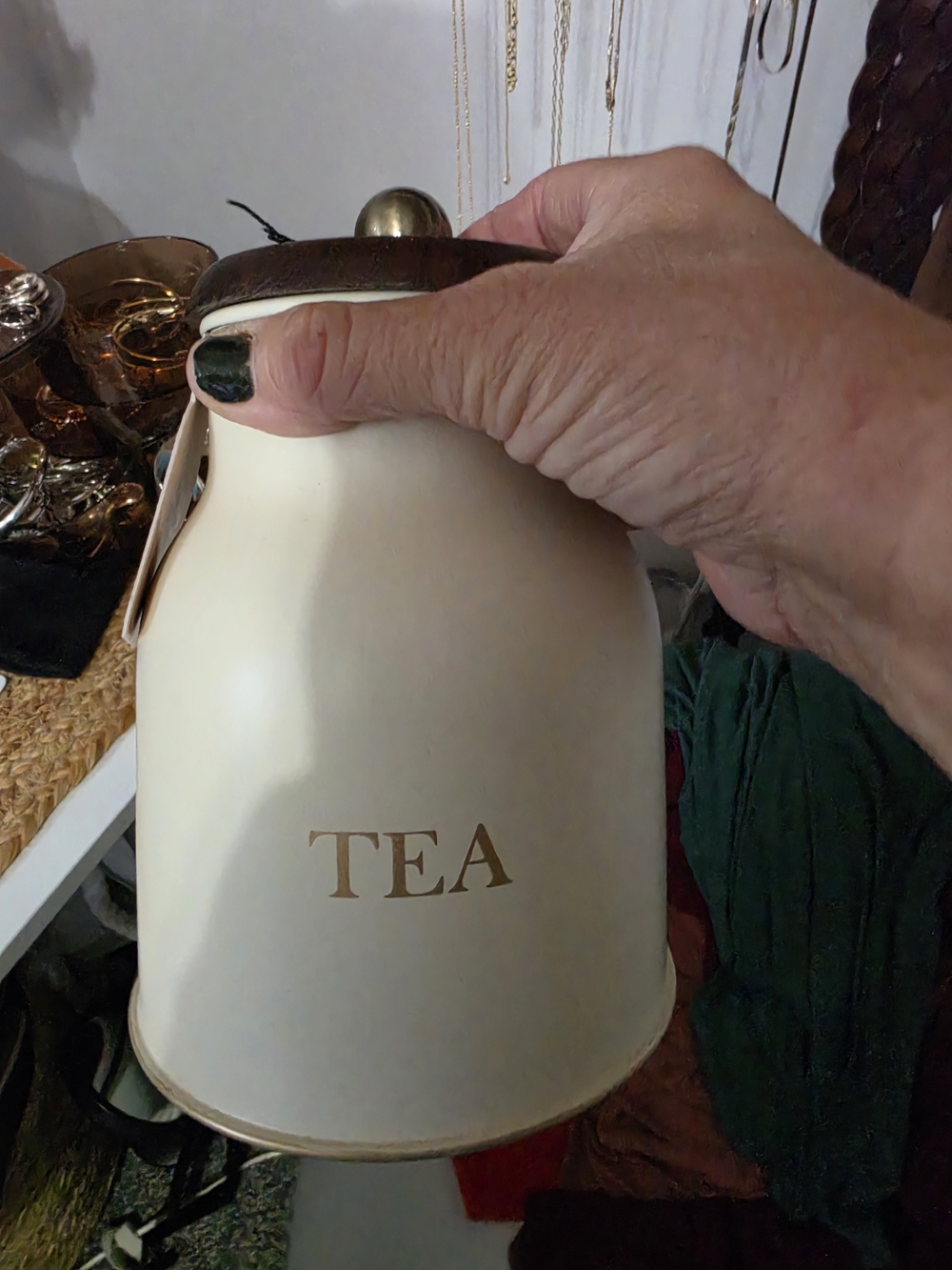 Cream Ceramic Tea Canister with Brown Lid - Classic Kitchen Storage